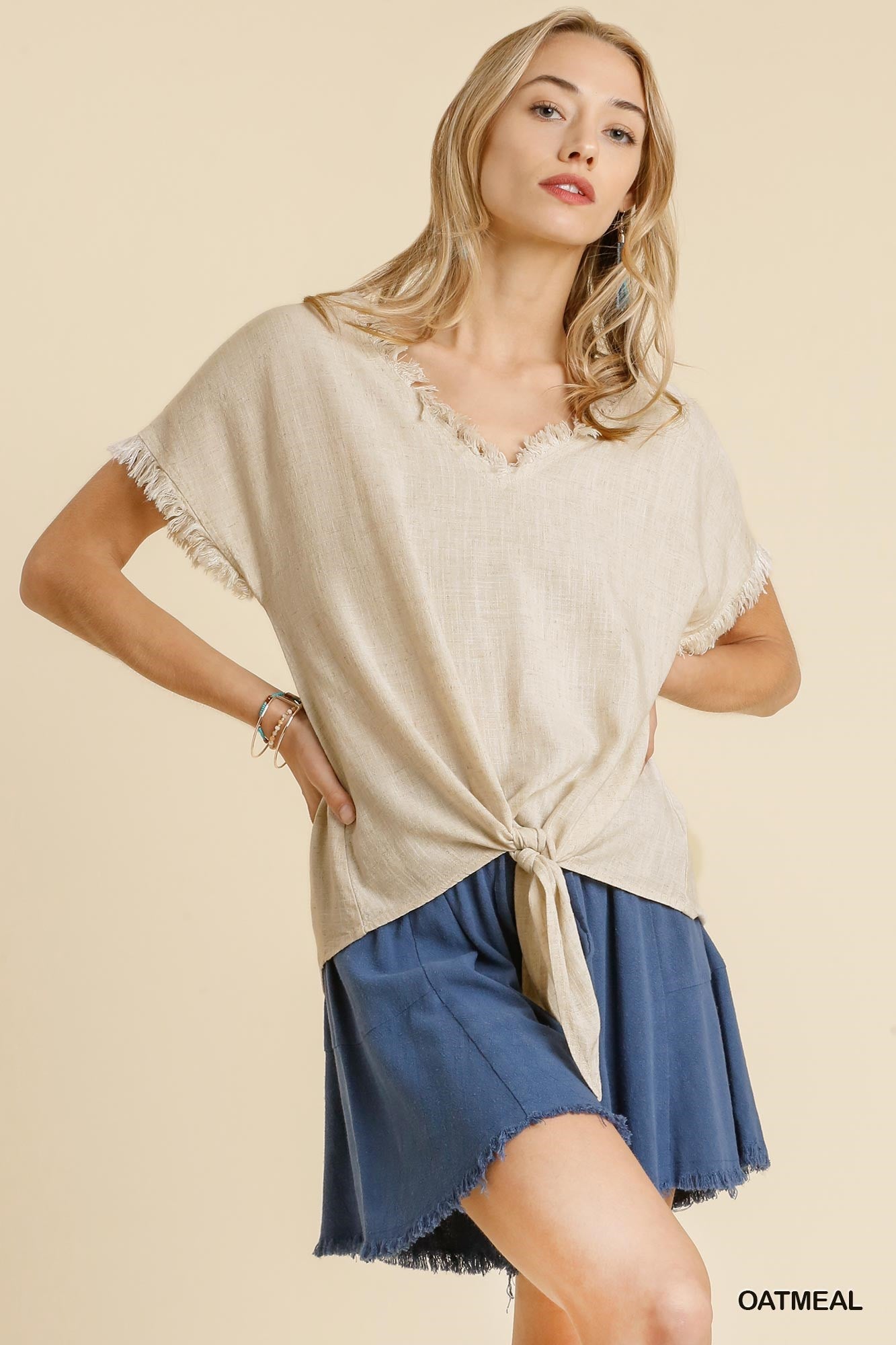 Linen Blend Frayed V-Neck and Short Sleeve Top with Front Tie-able Knot